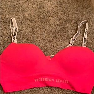 VS Seamless bralette